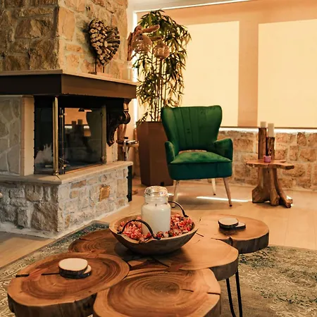 Mont Rock Apartmán Synikia Mesi Trikalon