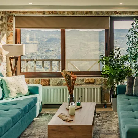 Mont Rock * Synikia Mesi Trikalon