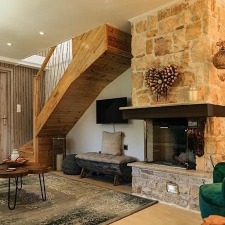 Mont Rock * Synikia Mesi Trikalon