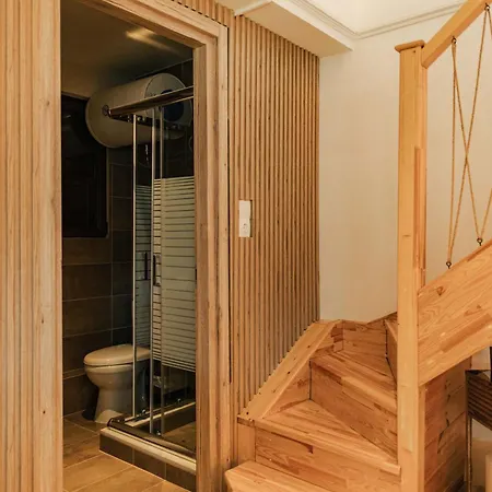 Mont Rock Apartamento Synikia Mesi Trikalon