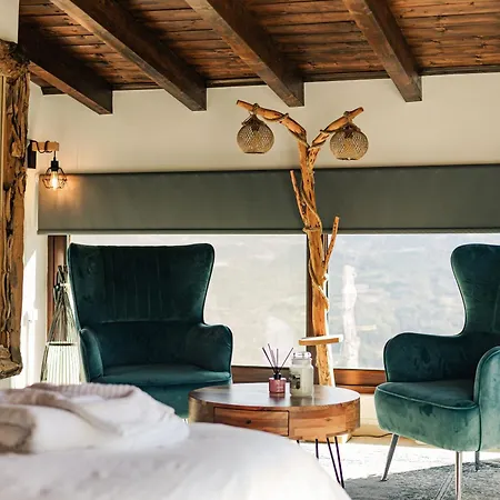 Mont Rock * Synikia Mesi Trikalon