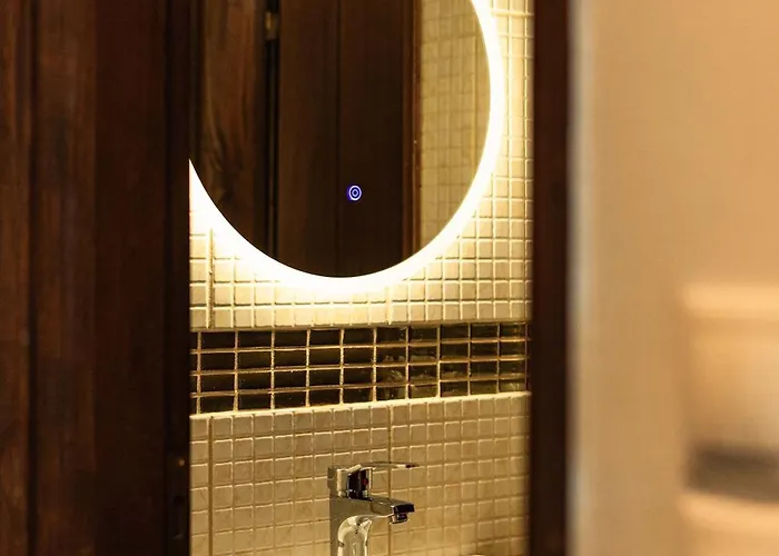 Mont Rock Synikia Mesi Trikalon